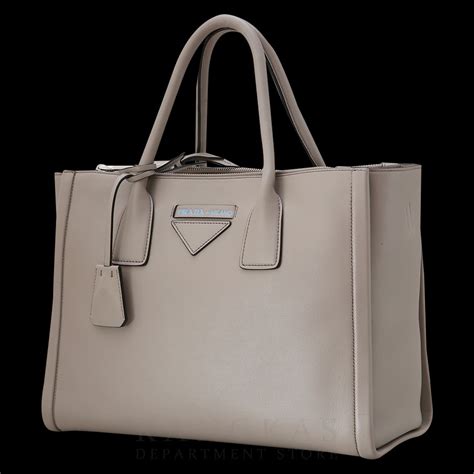prada 1ba183